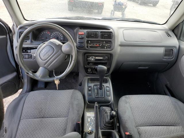 Photo 8 from auction – 1999 CHEVROLET TRACKER with VIN 2CNBJ13C4X6912788