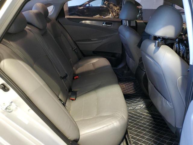 Photo 10 from auction – 2014 HYUNDAI SONATA HYB with VIN KMHEC4A44EA110357