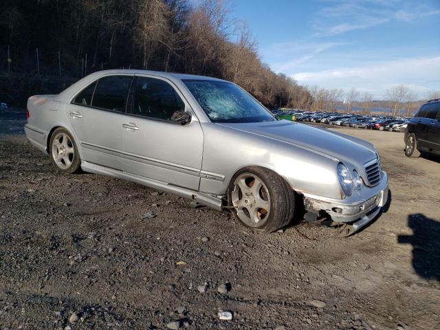 Photo 4 from auction – 2000 MERCEDES-BENZ E 430 with VIN WDBJF70J8YB068761
