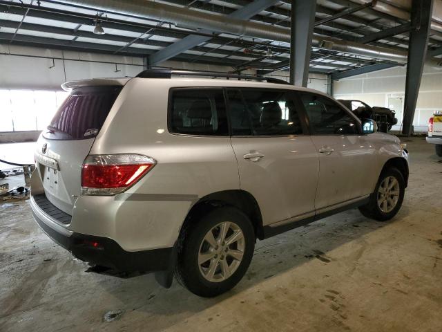 Photo 3 from auction – 2012 TOYOTA HIGHLANDER with VIN 5TDBK3EH2CS155671