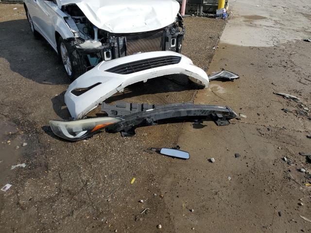 Photo 12 from auction – 2016 HYUNDAI ELANTRA SE with VIN 5NPDH4AE7GH723403