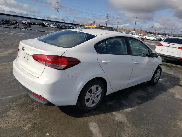 Photo 3 from auction – 2017 KIA FORTE LX with VIN 3KPFK4A77HE136331