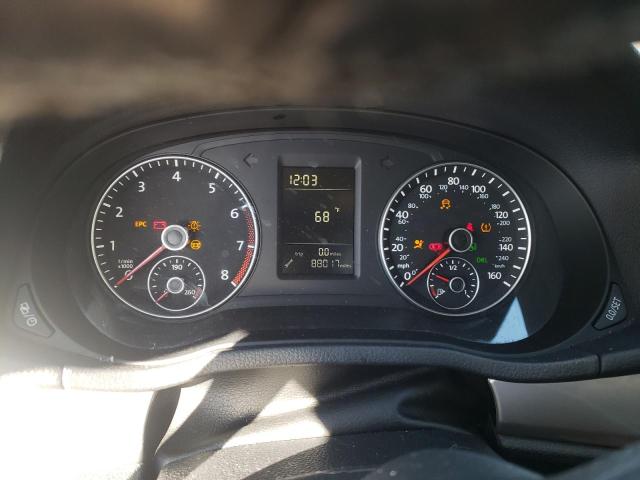 Photo 9 from auction – 2015 VOLKSWAGEN PASSAT S with VIN 1VWAT7A33FC006232