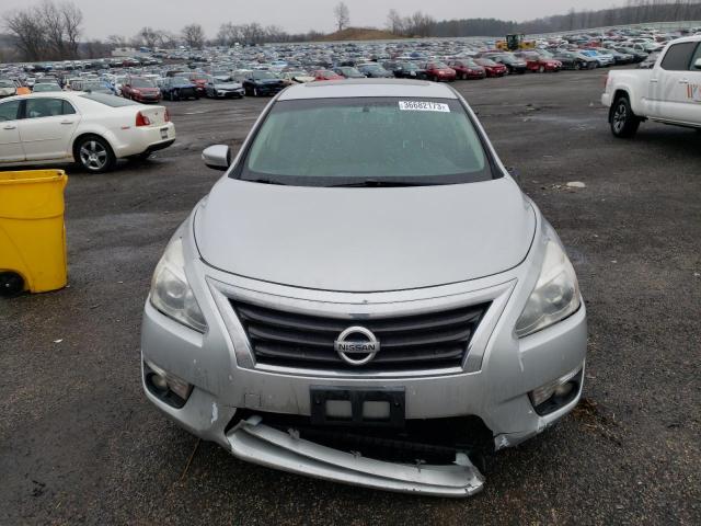 Photo 5 from auction – 2013 NISSAN ALTIMA 2.5 with VIN 1N4AL3AP8DN589807