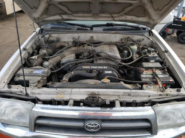 Photo 12 from auction – 1998 TOYOTA 4RUNNER SR with VIN JT3HN86R9W0149237