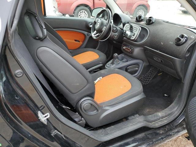 Photo 10 from auction – 2017 SMART FORTWO with VIN WMEFJ5DA4HK194489