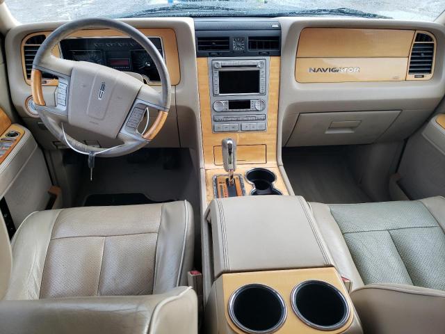 Photo 8 from auction – 2007 LINCOLN NAVIGATOR with VIN 5LMFU27557LJ03637