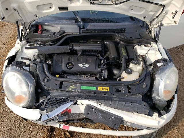 Photo 11 from auction – 2009 MINI COOPER with VIN WMWMF33509TU75844