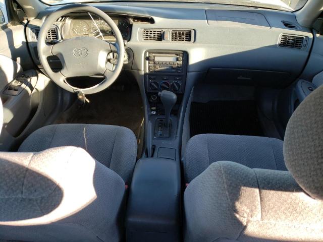 Photo 8 from auction – 2000 TOYOTA CAMRY CE with VIN 4T1BG22K8YU734495