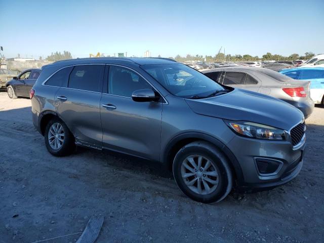Photo 4 from auction – 2016 KIA SORENTO LX with VIN 5XYPG4A31GG042143