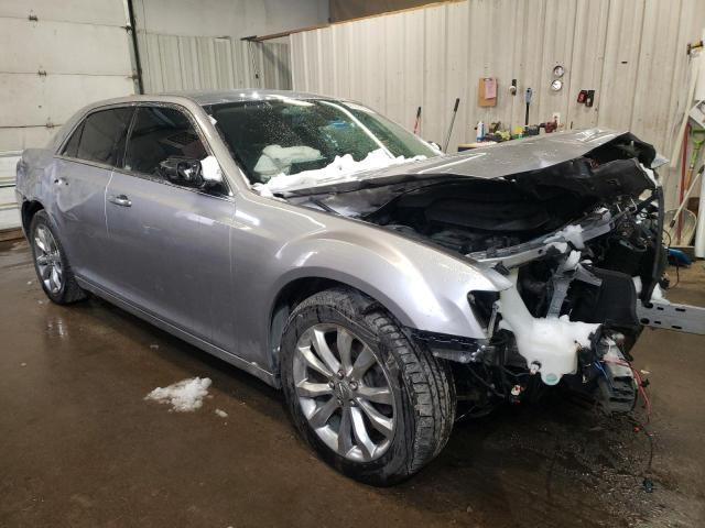 Photo 4 from auction – 2018 CHRYSLER 300 LIMITE with VIN 2C3CCAKG1JH269064
