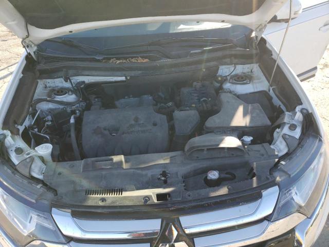 Photo 12 from auction – 2018 MITSUBISHI OUTLANDER with VIN JA4AZ3A3XJZ006805