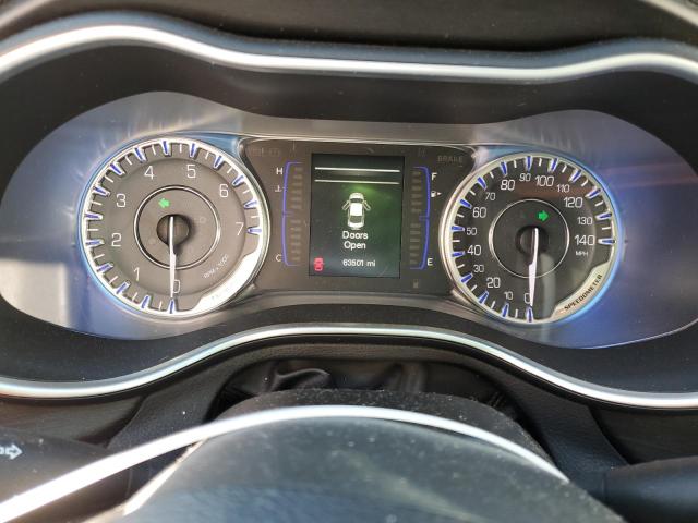 Photo 9 from auction – 2015 CHRYSLER 200 LIMITE with VIN 1C3CCCAB9FN552814
