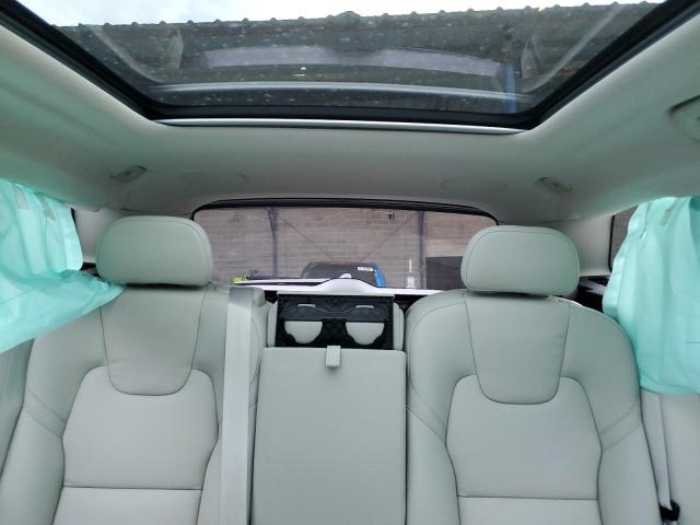 Photo 10 from auction – 2023 VOLVO XC60 PLUS with VIN YV4L12RN0P1198259