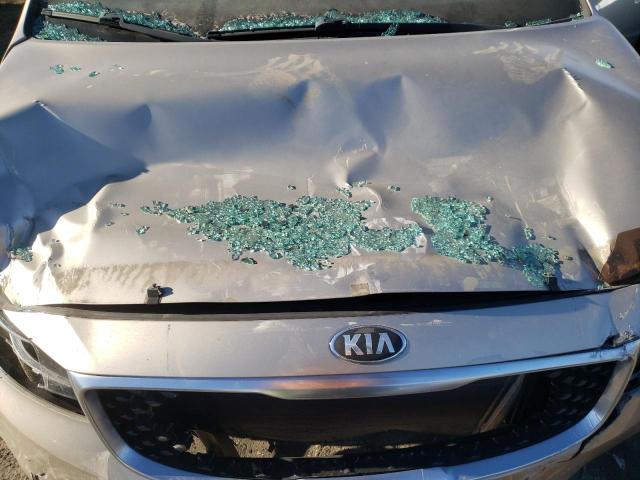 Photo 12 from auction – 2016 KIA SEDONA LX with VIN KNDMB5C11G6200230