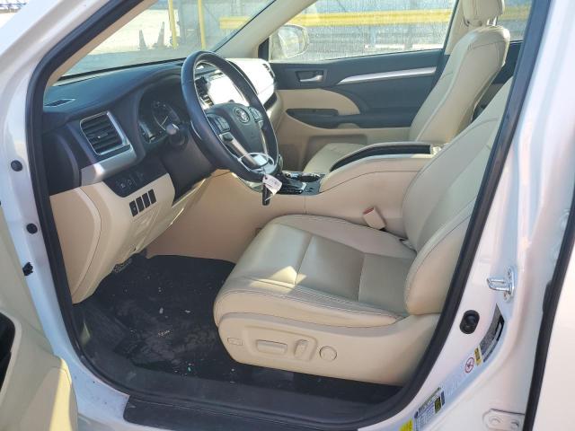 Photo 7 from auction – 2017 TOYOTA HIGHLANDER with VIN 5TDJZRFH9HS514403