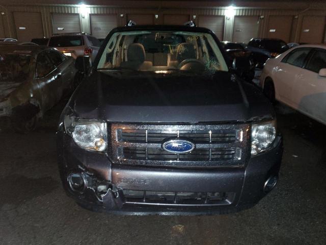 Photo 5 from auction – 2011 FORD ESCAPE XLS with VIN 1FMCU0C78BKA91807