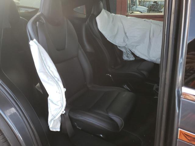 Photo 10 from auction – 2018 TESLA MODEL X with VIN 5YJXCBE23JF101399