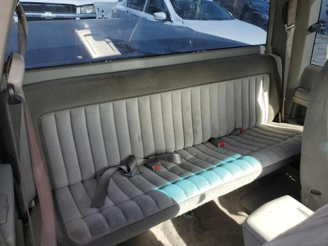Photo 10 from auction – 1994 CHEVROLET GMT-400 C1 with VIN 2GCEC19K2R1150636