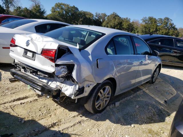 Photo 3 from auction – 2017 VOLKSWAGEN JETTA with VIN 3VW2B7AJ8HM371240