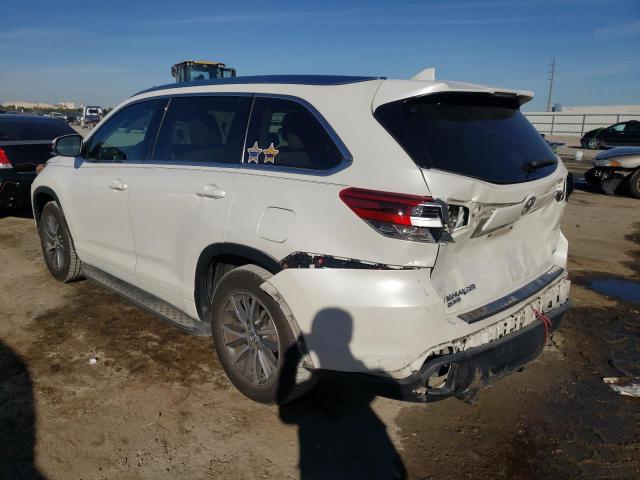 Photo 2 from auction – 2018 TOYOTA HIGHLANDER with VIN 5TDKZRFH2JS543039