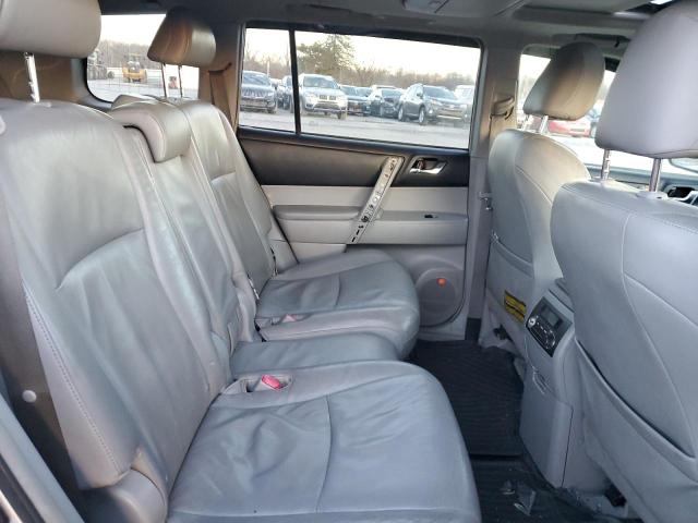 Photo 11 from auction – 2008 TOYOTA HIGHLANDER with VIN JTEEW44AX82012439