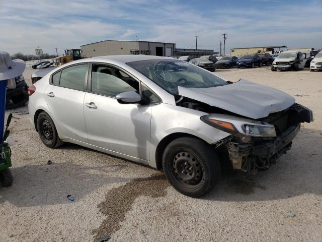 Photo 4 from auction – 2018 KIA FORTE LX with VIN 3KPFL4A76JE182736