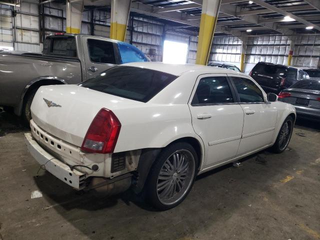 Photo 3 from auction – 2006 CHRYSLER 300 with VIN 2C3KA43R26H262523
