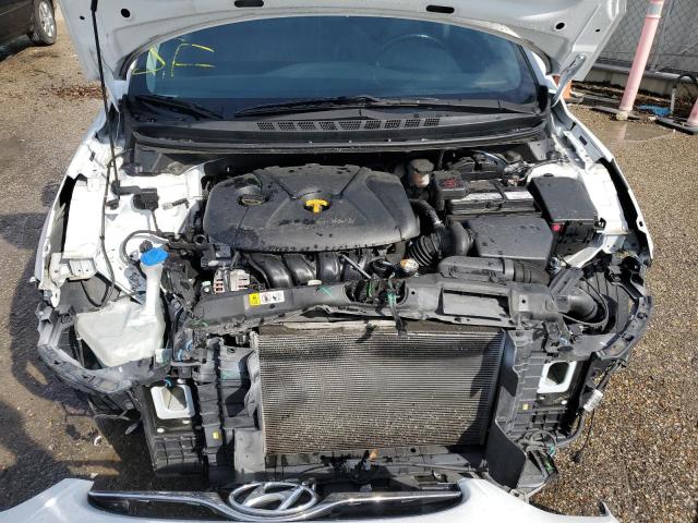 Photo 11 from auction – 2016 HYUNDAI ELANTRA SE with VIN 5NPDH4AE7GH723403