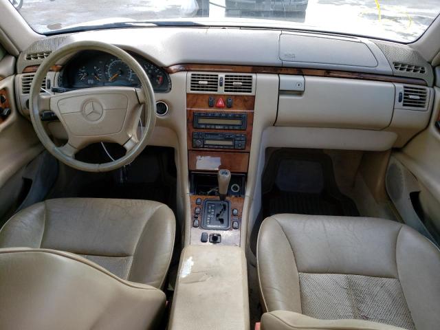 Photo 8 from auction – 1998 MERCEDES-BENZ E-CLASS with VIN WDBJF65F6WA624308