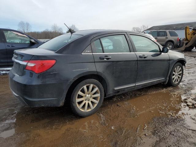 Photo 3 from auction – 2013 CHRYSLER 200 TOURIN with VIN 1C3CCBBB8DN593702