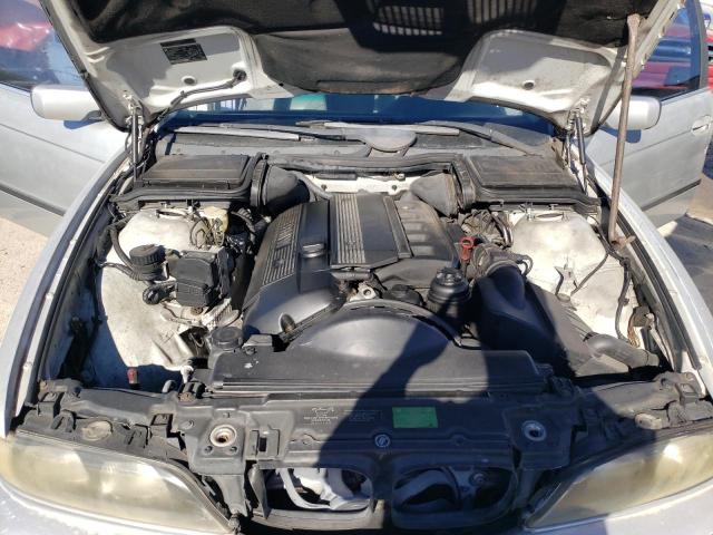 Photo 11 from auction – 2000 BMW 528 I AUTO with VIN WBADM6344YGU06984