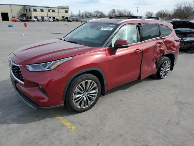 TOYOTA HIGHLANDER 2022 with VIN 5TDFZRBHXNS171544 - Photo from auction