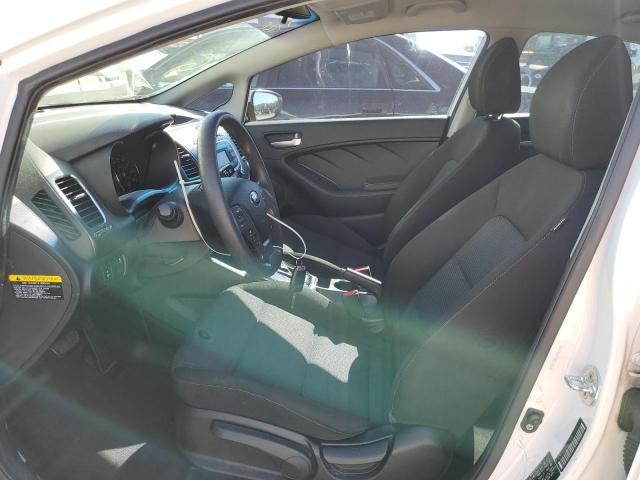 Photo 7 from auction – 2017 KIA FORTE LX with VIN 3KPFK4A77HE133848