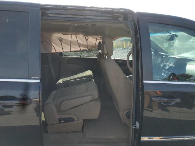 Photo 10 from auction – 2014 CHRYSLER TOWN & COU with VIN 2C4RC1BG1ER236944
