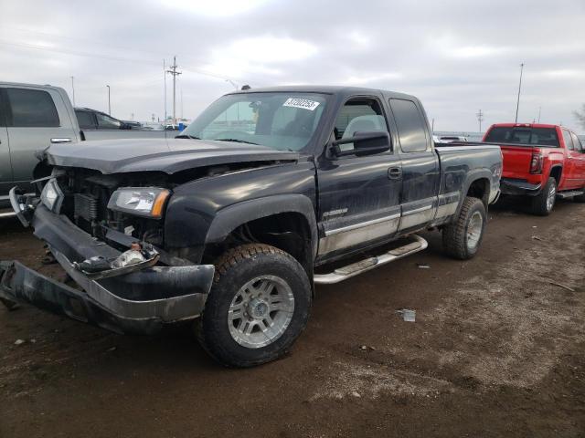 CHEVROLET SILVERADO 2004 with VIN 1GCHK29G94E102785 - Photo from auction
