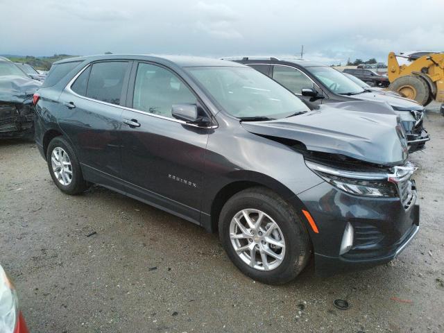 Photo 4 from auction – 2022 CHEVROLET EQUINOX LT with VIN 2GNAXKEV4N6142647