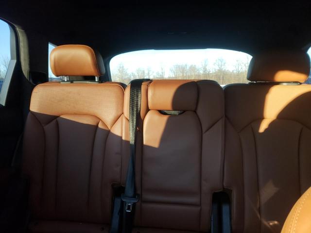 Photo 10 from auction – 2018 AUDI Q7 PRESTIG with VIN WA1VAAF79JD039946