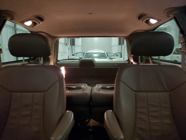 Photo 10 from auction – 2002 CHRYSLER TOWN & COU with VIN 2C8GP54L42R581943