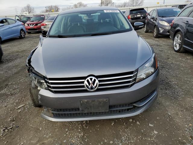 Photo 5 from auction – 2015 VOLKSWAGEN PASSAT S with VIN 1VWAT7A35FC029740
