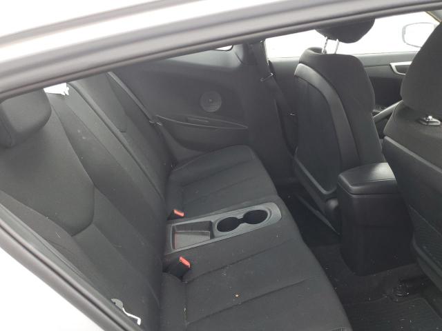 Photo 10 from auction – 2016 HYUNDAI VELOSTER with VIN KMHTC6AD9GU302460