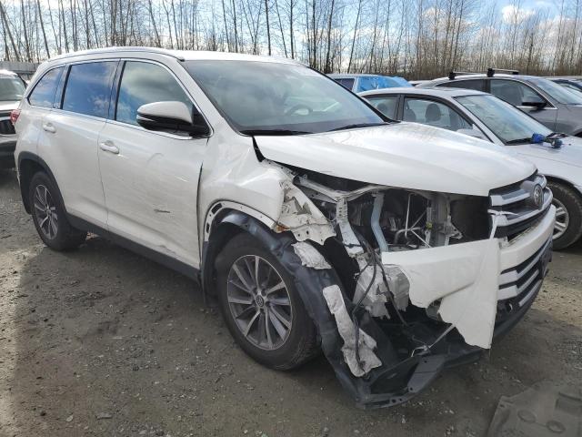 Photo 4 from auction – 2019 TOYOTA HIGHLANDER with VIN 5TDJZRFH4KS569333