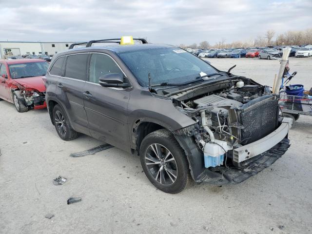 Photo 4 from auction – 2016 TOYOTA HIGHLANDER with VIN 5TDJKRFH5GS283177