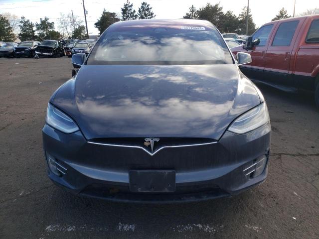 Photo 5 from auction – 2018 TESLA MODEL X with VIN 5YJXCBE23JF101399