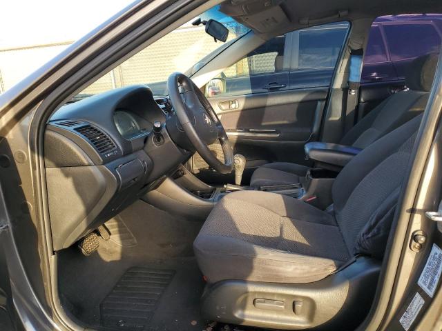 Photo 7 from auction – 2002 TOYOTA CAMRY LE with VIN 4T1BE32K52U601776