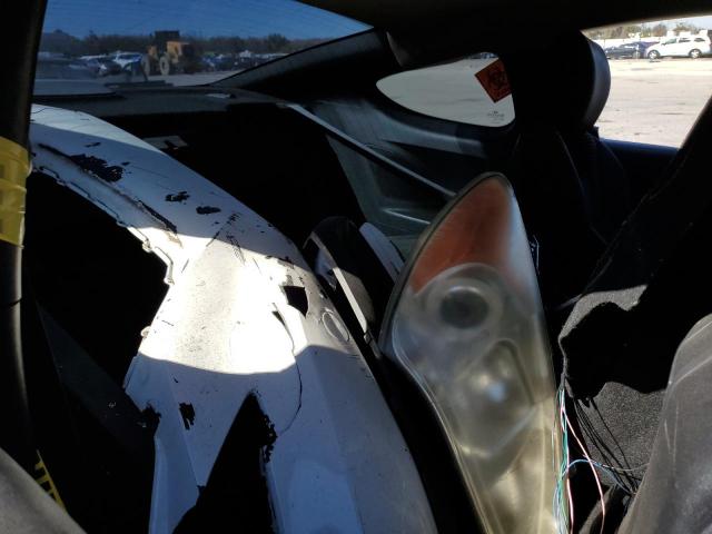 Photo 10 from auction – 2011 HYUNDAI GENESIS CO with VIN KMHHT6KD6BU054374
