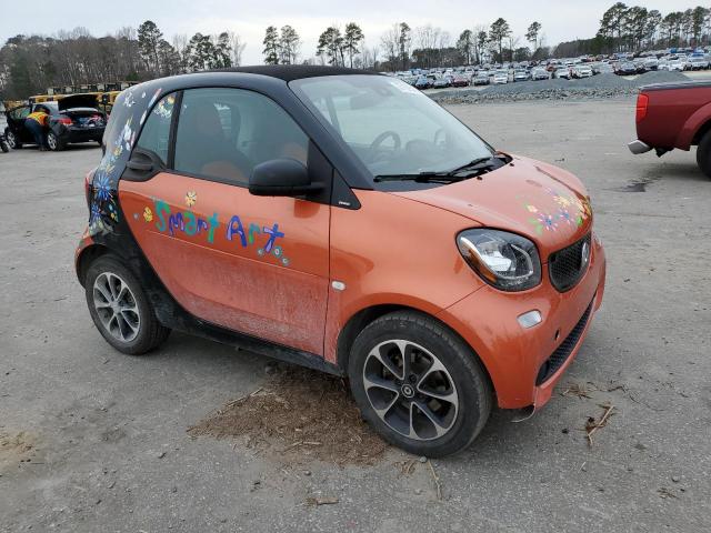Photo 4 from auction – 2017 SMART FORTWO with VIN WMEFJ5DA4HK194489