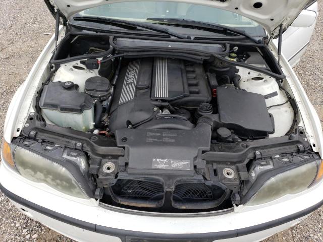 Photo 11 from auction – 2003 BMW 325 XI with VIN WBAEU33413PM56656