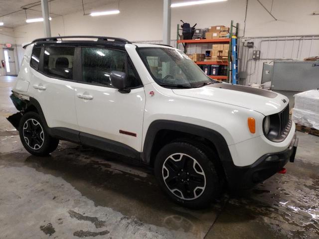 Photo 4 from auction – 2016 JEEP RENEGADE T with VIN ZACCJBCT8GPD66482