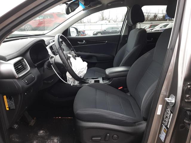 Photo 7 from auction – 2016 KIA SORENTO LX with VIN 5XYPGDA38GG135693